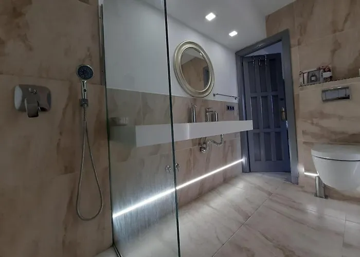 Villa Romantica Pool 15 Min P. Banus Estepona