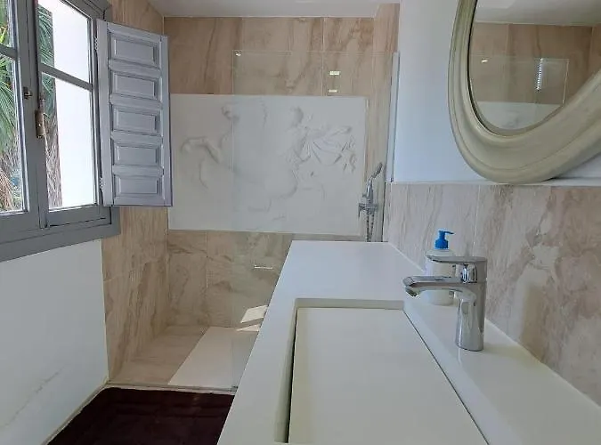 Romantica Pool 15 Min P. Banus *