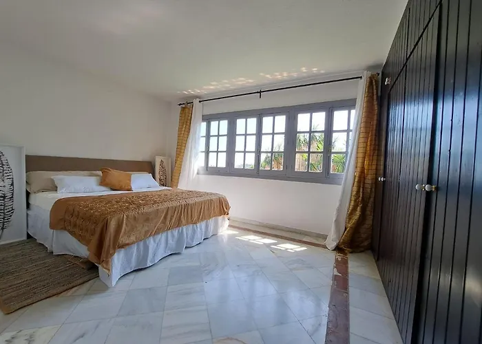 Romantica Pool 15 Min P. Banus Villa